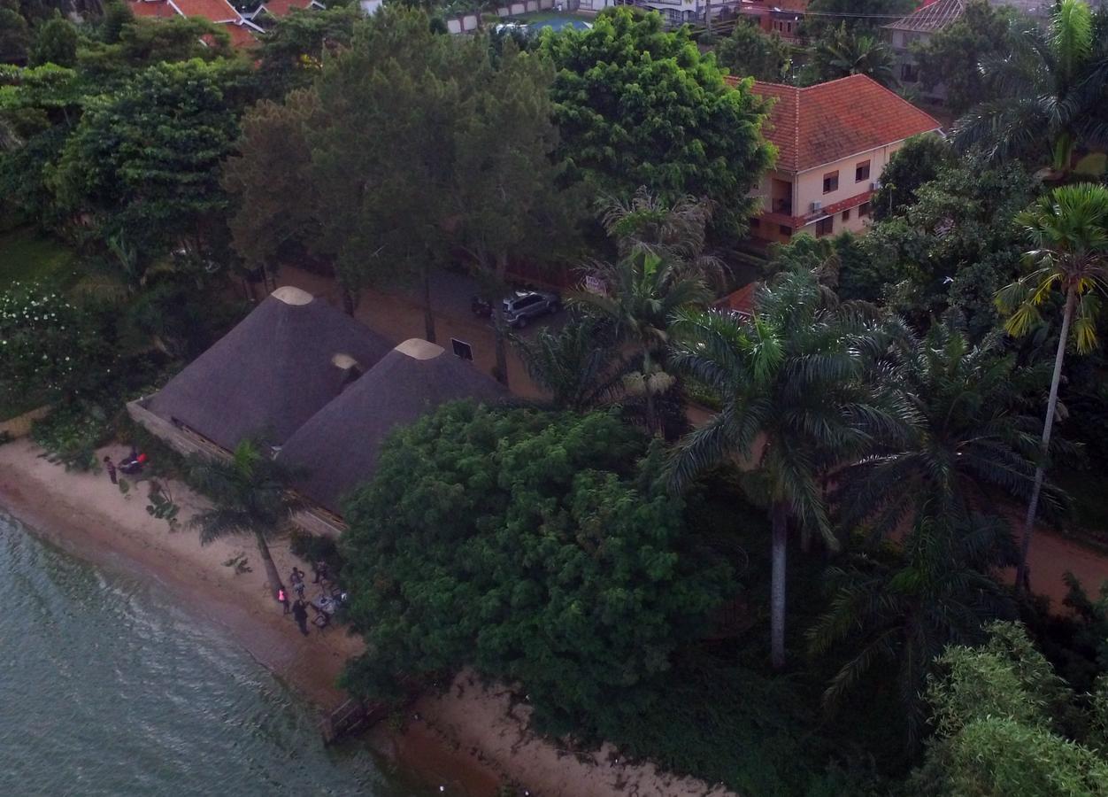 The Palms Beach Hotel And Restaurant Limited عنتيبي المظهر الخارجي الصورة